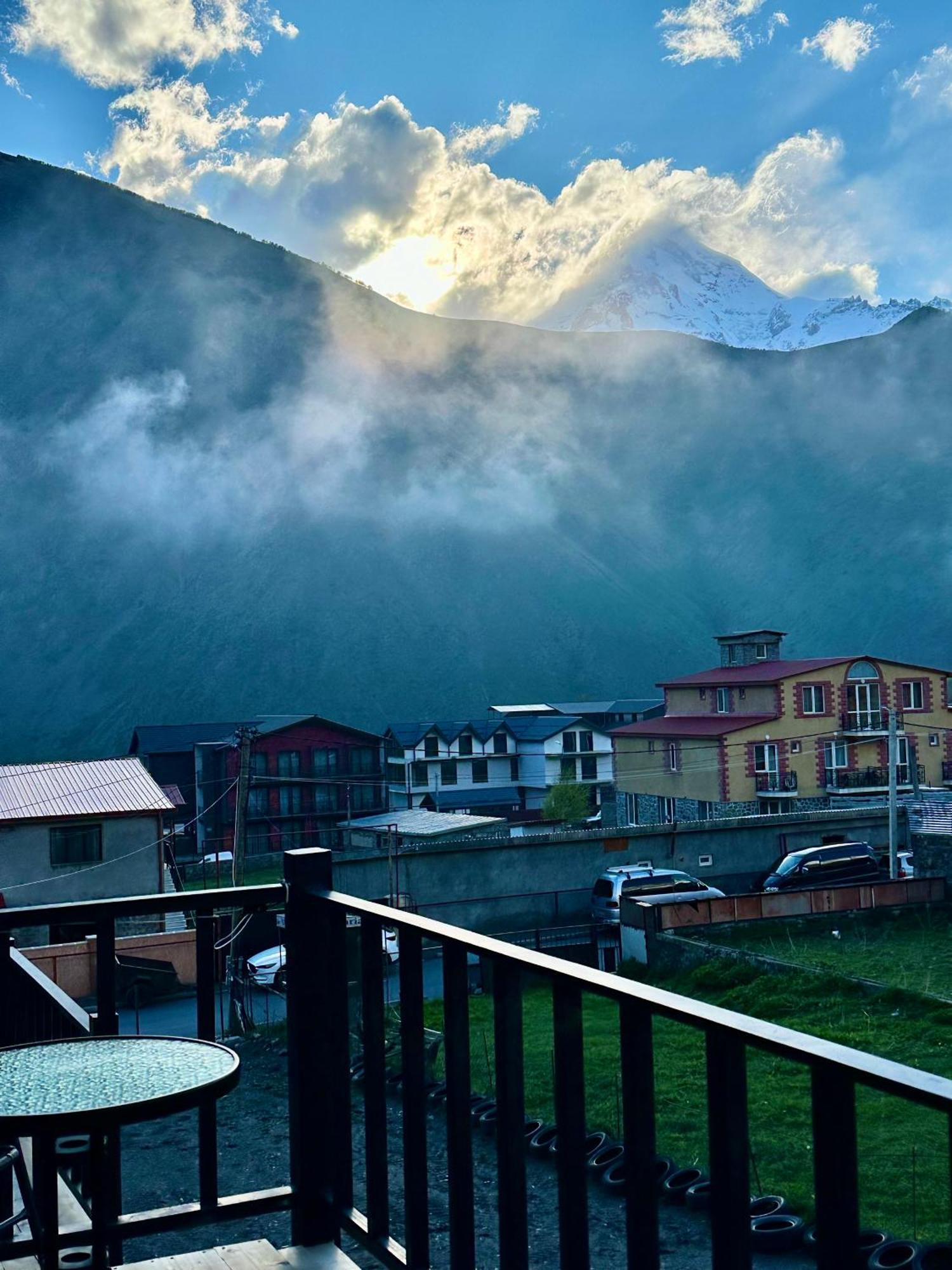 Royal Cottages Kazbegi Kültér fotó